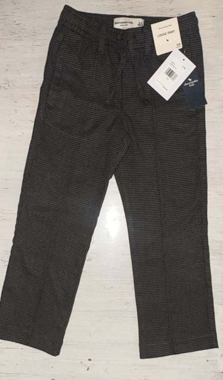 Abercrombie Kids Boys Loose Pant in Grey Houndstooth